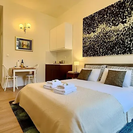 Riva Waterfront Appartamento *