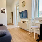 Riva Waterfront Apartamento