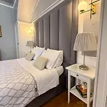 Riva Waterfront Apartamento *