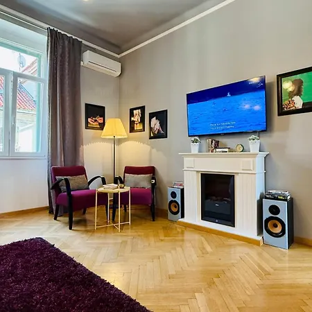 Riva Waterfront Apartman Split